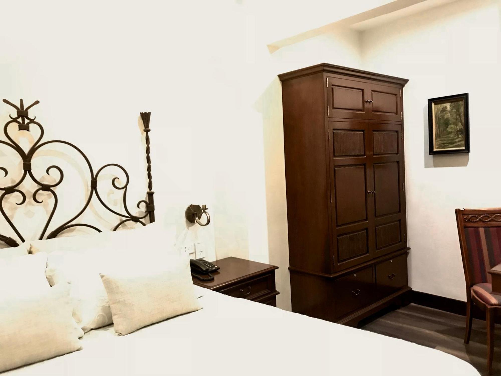 Casa Corp Boutique Suites In Condesa Мехико Экстерьер фото